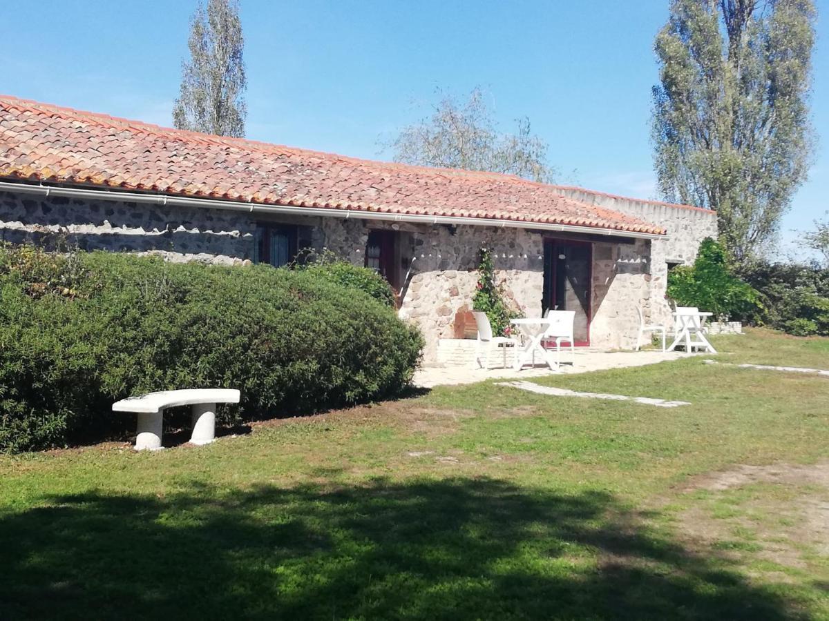 Auberge La Boucholiere Parthenay Exterior foto